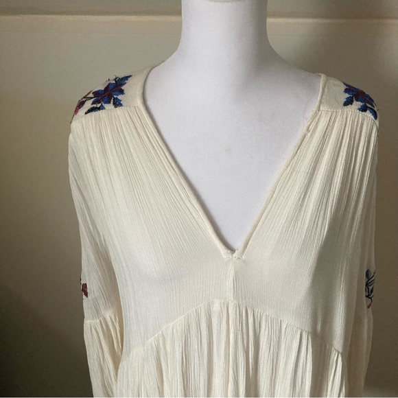 Free People Te Amo White Floral Embroidered Minidress size XS - Picture 4 of 11